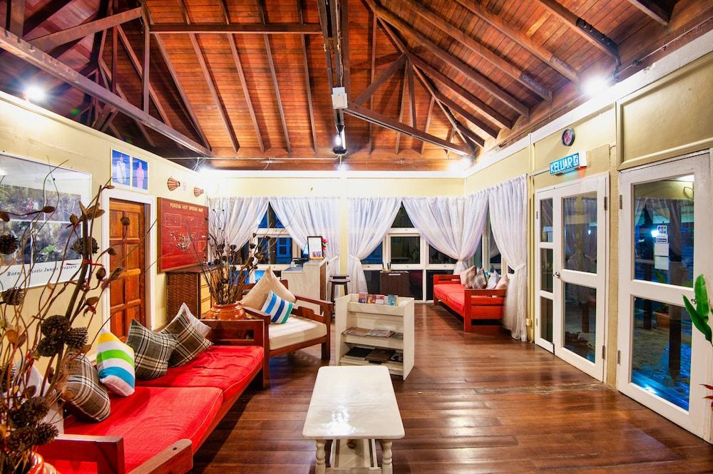 Sutera Sanctuary Lodges At Poring Hot Springs Ranau Exterior photo